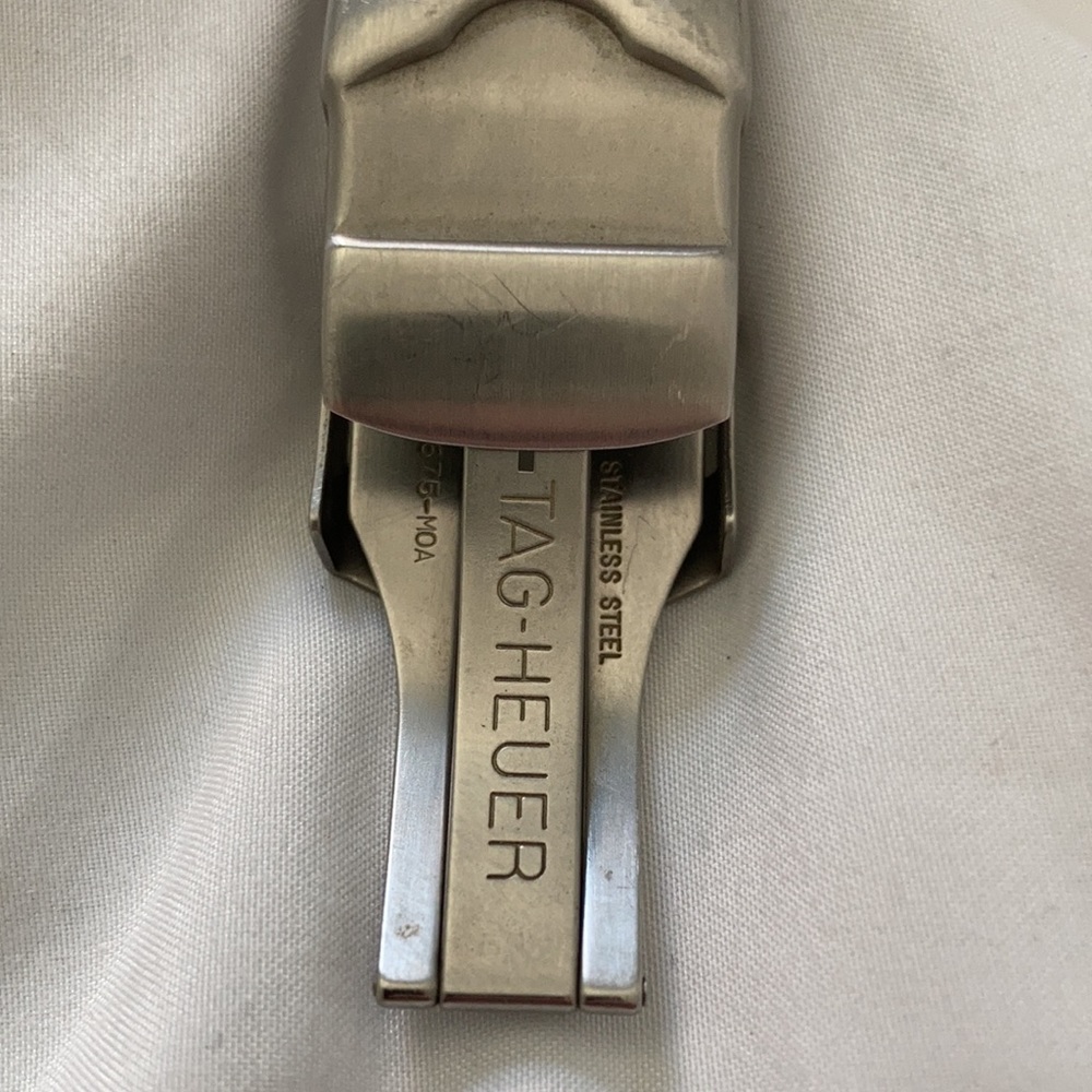 Tag Heuer 6000 Quartz Watch - Picture 9 of 16